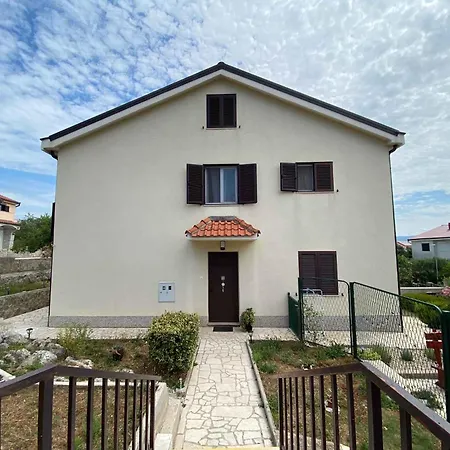 Near In Krk-insel Krk 45779 Apartament